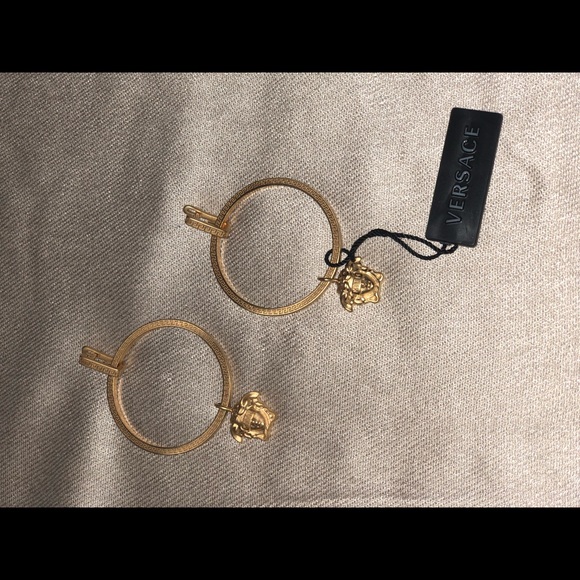 Kith X Versace Gold Medusa Hoop Earrings✨ - Picture 2 of 4
